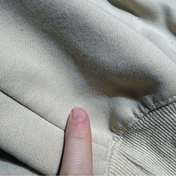 Essentials Fear of God Hoodie Size Small - Picture 9 of 9